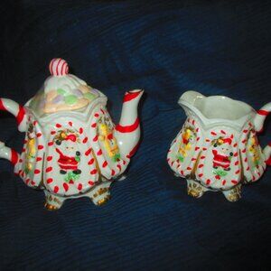 Cracker Barrel Vintage Porcelain Tea Pot & Creamer Christmas Santa Candy Canes